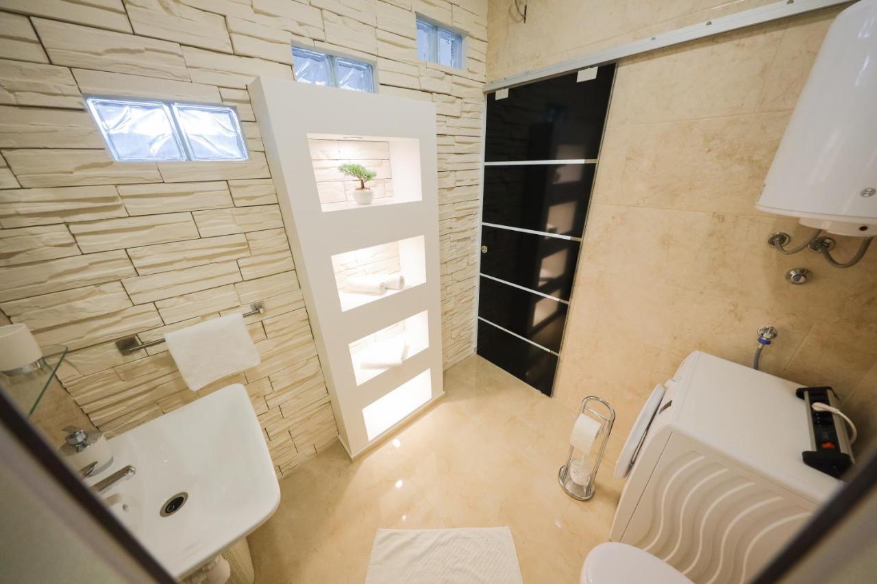 Apartments Zelic Zadar Exterior foto