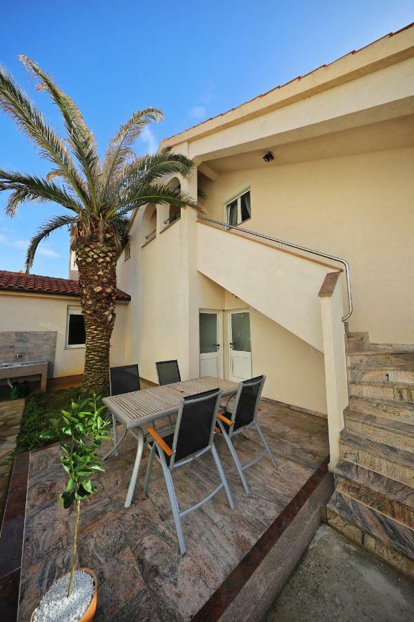 Apartments Zelic Zadar Exterior foto